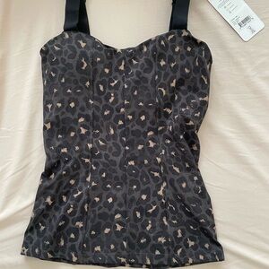 NWT Varley cheetah top